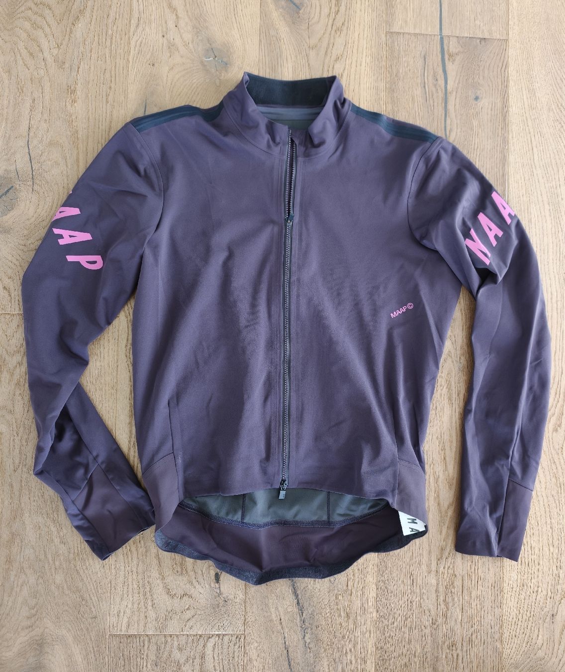 Jacken: MAAP Elements pro Race Jacket Large – Gebraucht aus Bachenbülach von Food4Thought