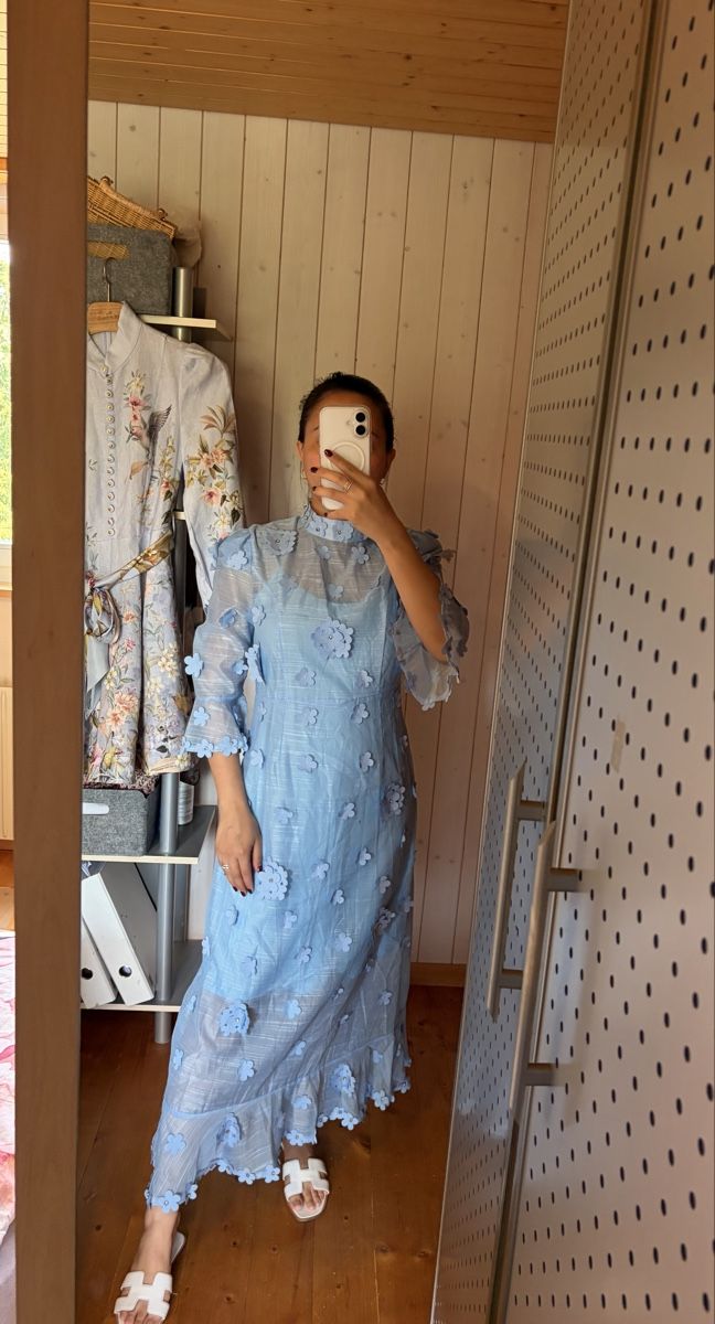 Kleider: Elegant Blue Midi Dress – Neu (gemäss Beschreibung) aus St.Josefen von lop_lh8d 2
