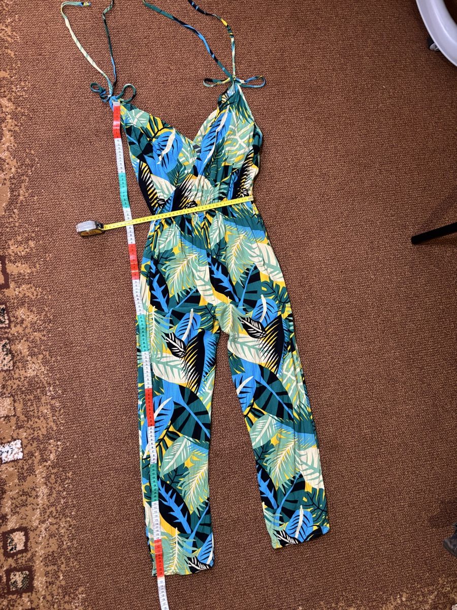 Vestiti: Summer – Usato da Genève venduto da Second_Hand_Ch 1