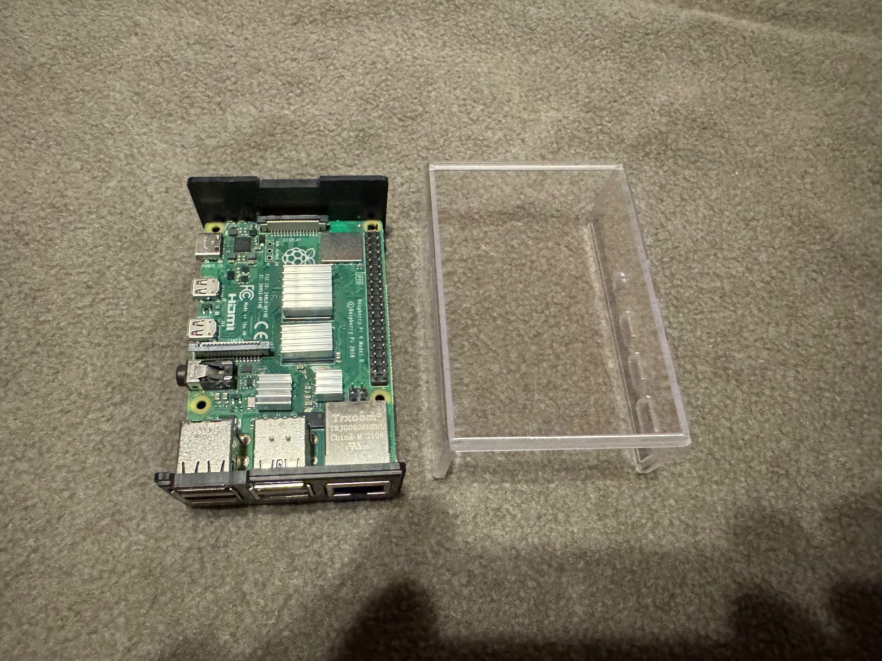 Raspberry Pi PCs: Rasperry Pi 4 Model B 8GB – Gebraucht aus Cham von oeck