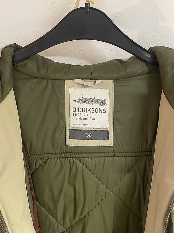 Giacche: Didrikson Damen Winterjacke – Usato da Birsfelden venduto da severinio 4