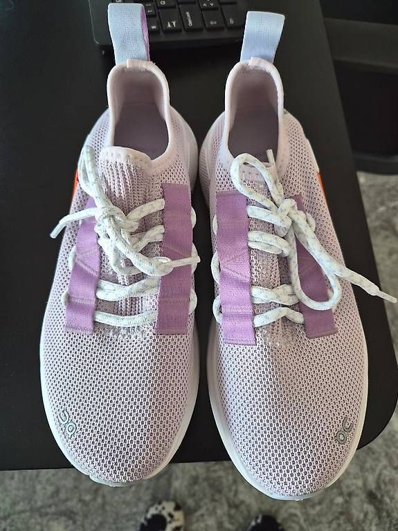 Snickers On lilla (Gebraucht) in Lugano für CHF 40 – nur Abholung auf ...