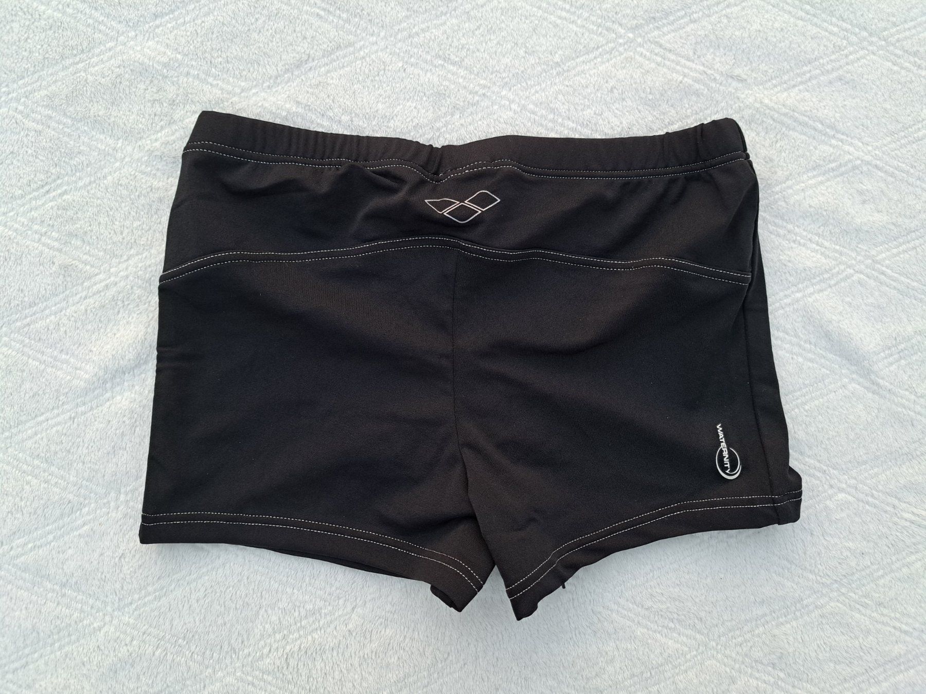 Arena Badehosen: Arena Badeshorts Grösse D2 164 – Neu und originalverpackt aus Gysenstein von joshuas81 1