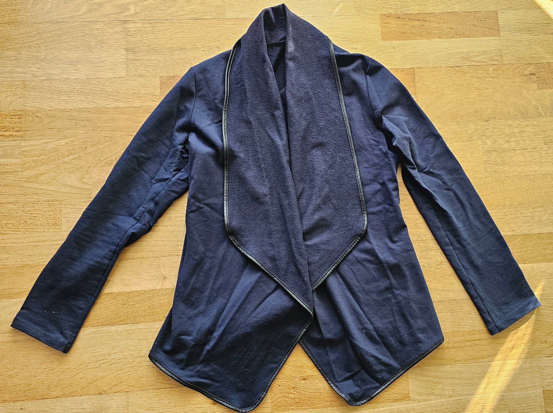 Jacken: Jaquette bleu marine - Taille S – Gebraucht aus Court von Jovi2 2