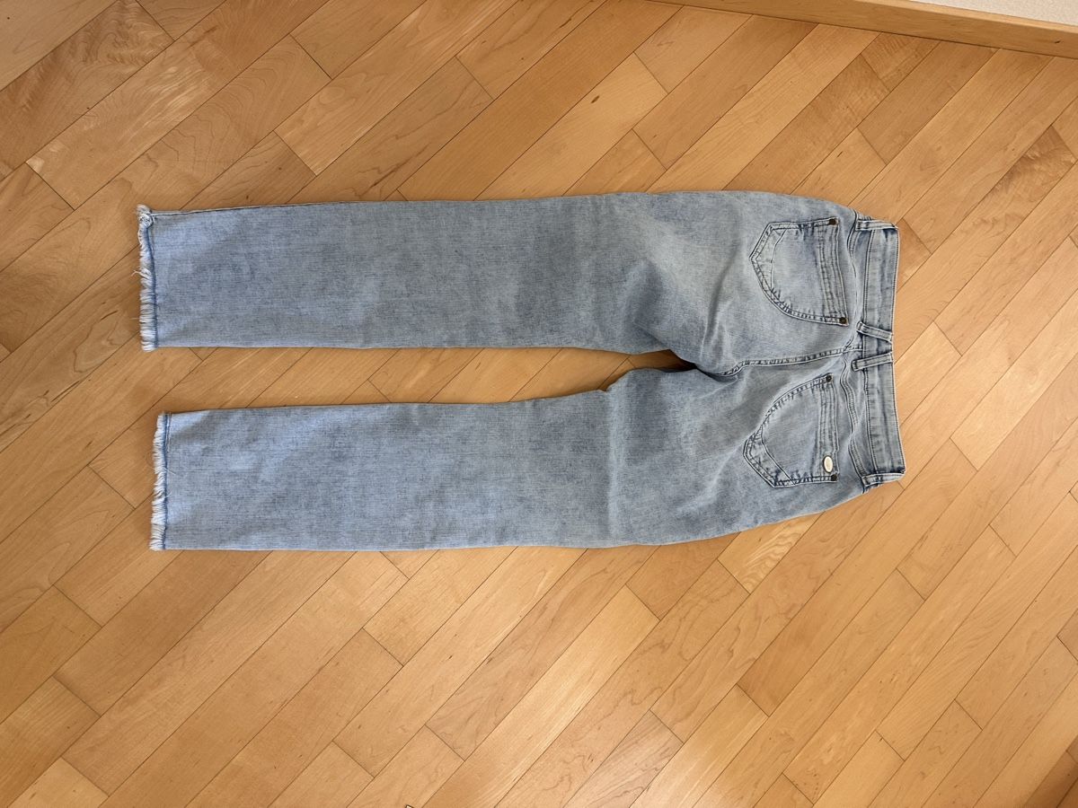 Jeans: Tolle sommerliche Jeans in einer hellen Waschung. – Neu (gemäss Beschreibung) aus Reinach BL von Mopabst 3