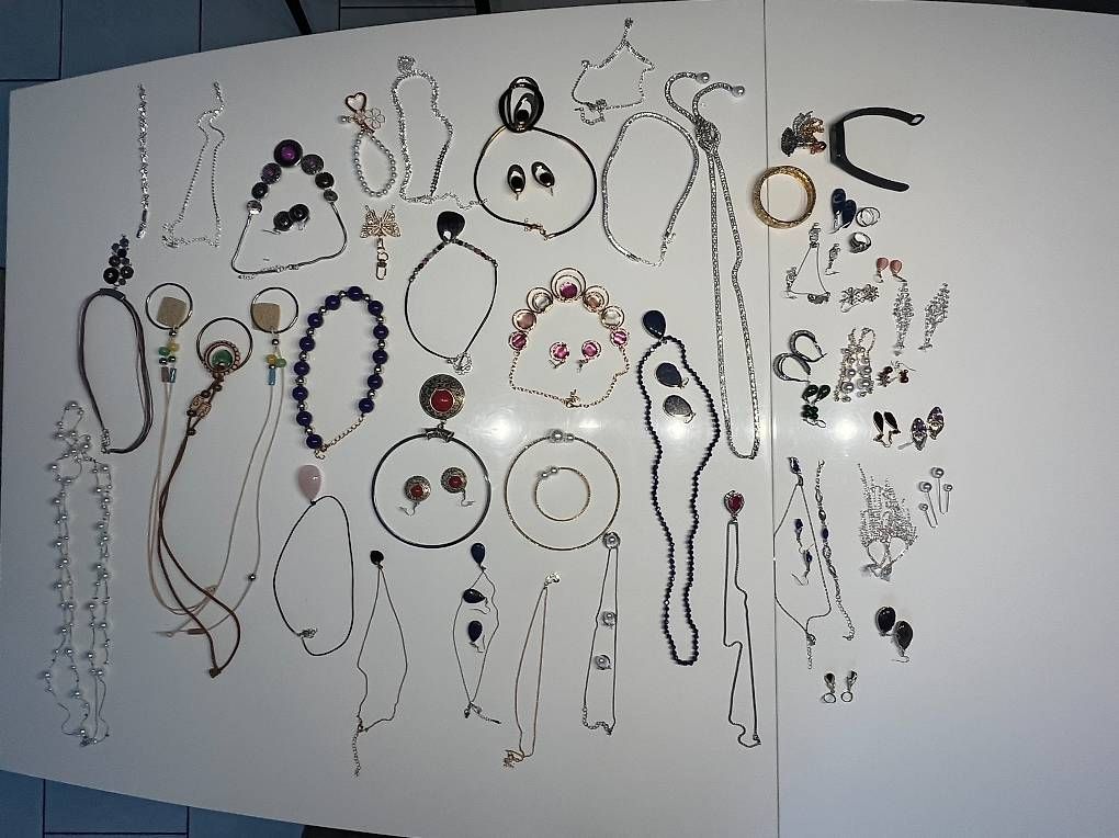 Autres bijoux: Diverser Modeschmuck – D'occasion à Felben-Wellhausen par PeriFel