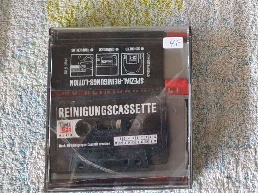 Musicassette: Cassetten Reinigungs Set Tonkopfreiniger, Reinigungscassette – Nuovo (secondo la descrizione) da Wädenswil venduto da tometino