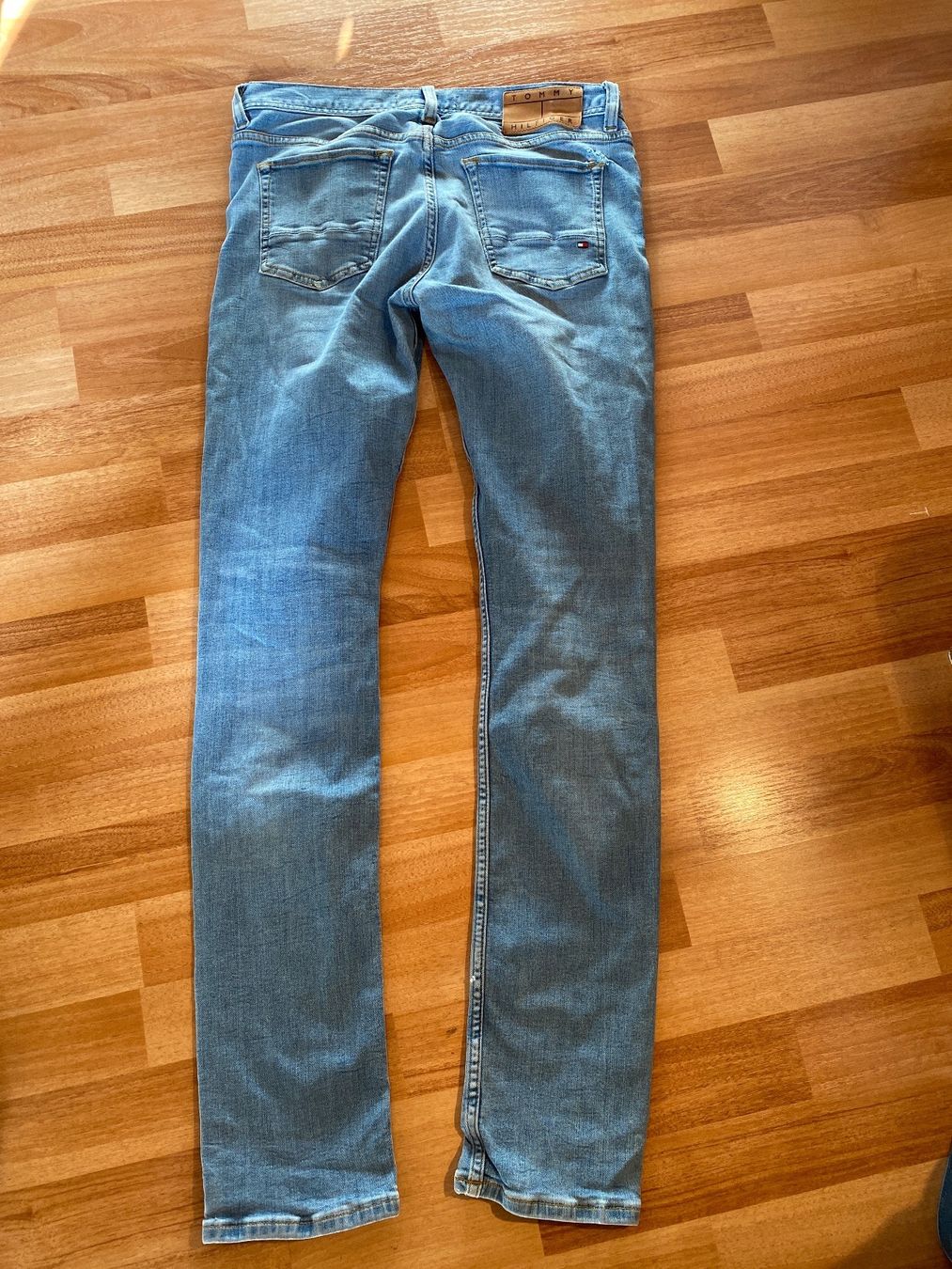 Tommy Hilfiger Hosen: Tommy Hilfiger Hose Gr. 30/32 – Gebraucht aus Heiden von fam_797q 1