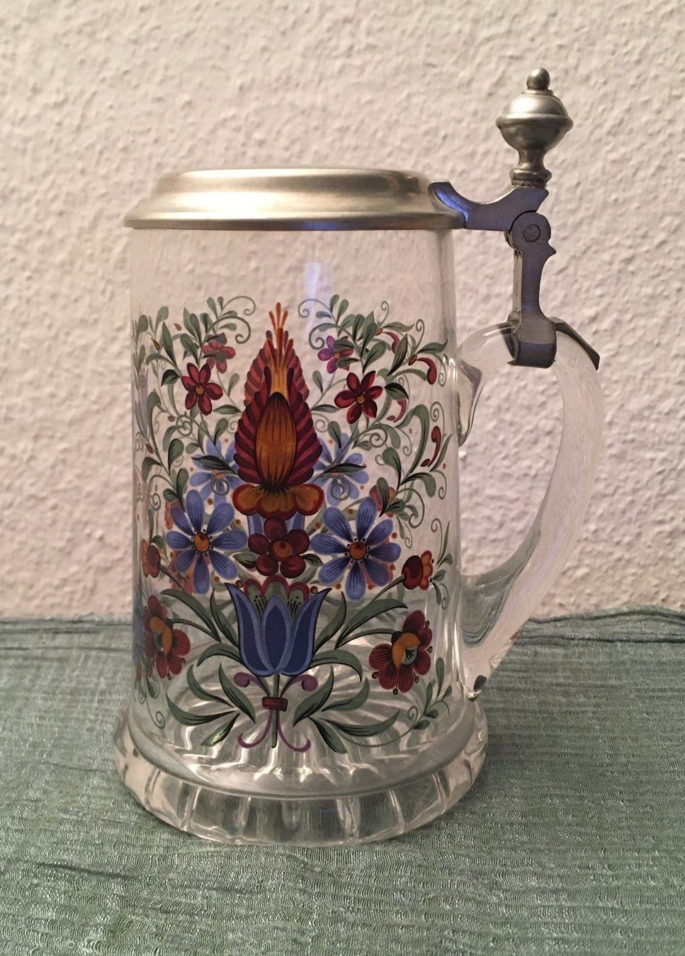 Bicchieri: Bierkrug mit Zinndeckel / Handarbeit – Usato da Zürich venduto da loriana
