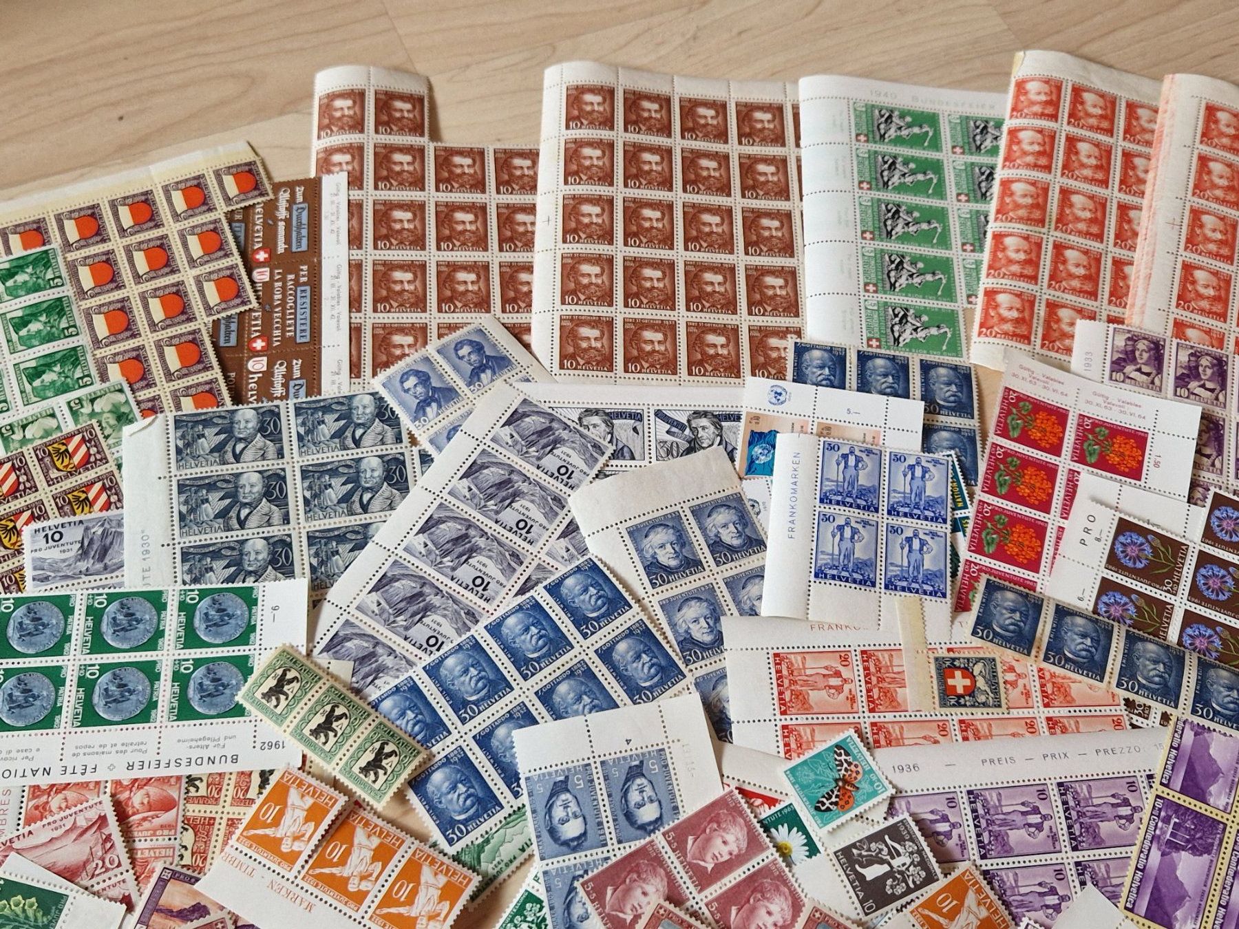 Tous les timbres: Grössere Ansammlung postfrischer BM, ab 1.- – D'occasion à Burgdorf par Glossy01 5