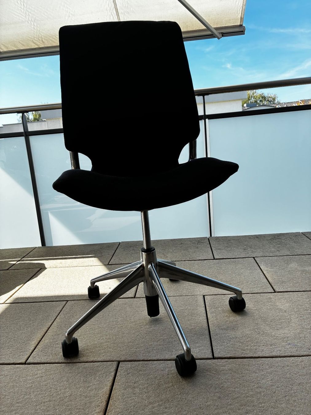 Vitra Stühle: Vitra Meda Bürostuhl – gebraucht – Gebraucht aus Kreuzlingen von azzurteq