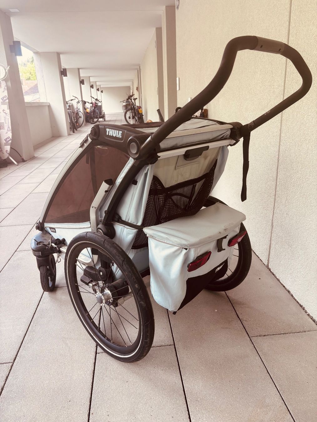 Thule Rimorchi: Thule Veloanhänger 1Sitz – Usato da St. Gallen venduto da Linari8 2