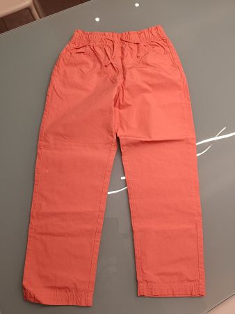 Neue leichte Hose 122