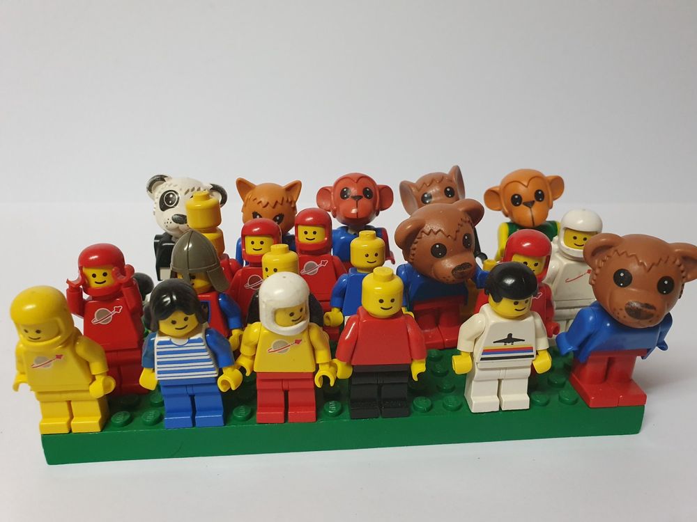 21 Vintage Lego Minifiguren Lot ab chf pro Stück