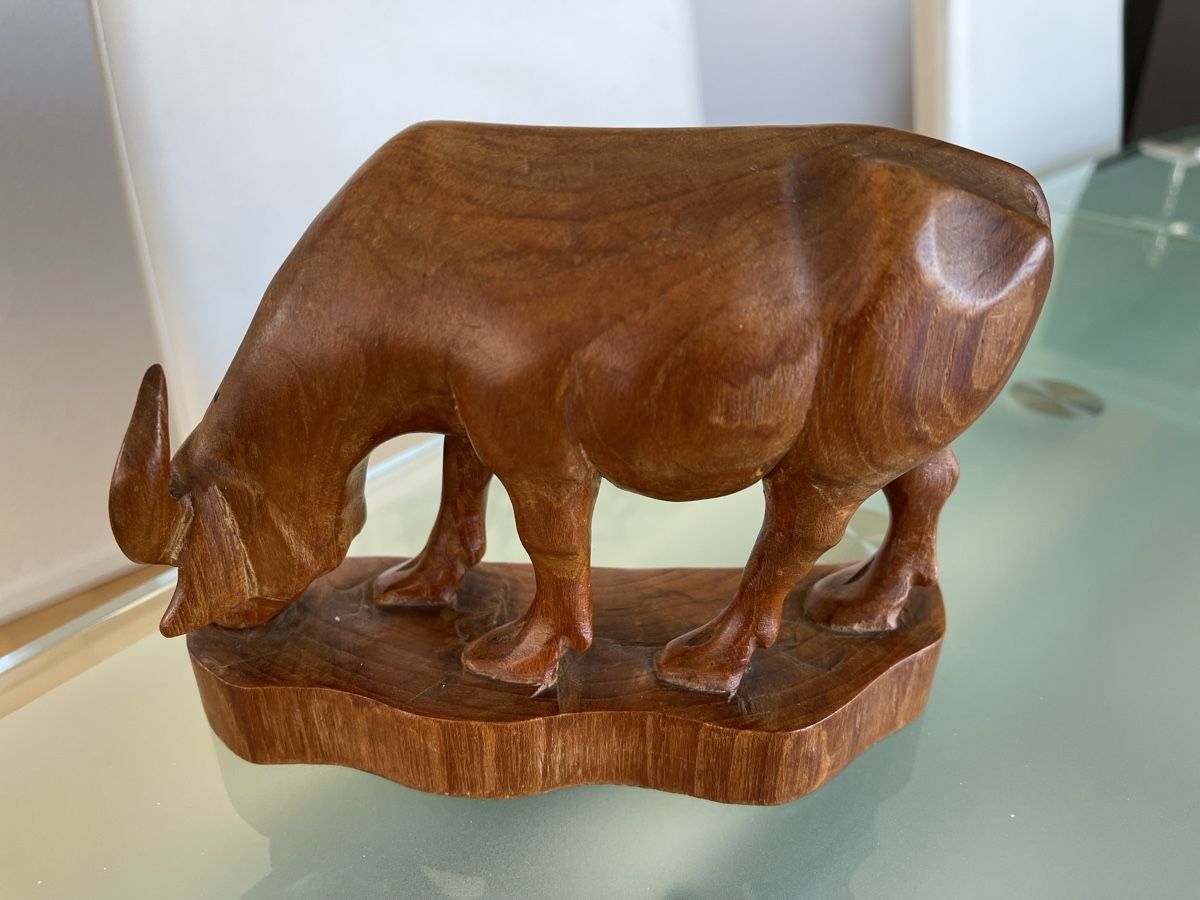 Statuette: Dekofigur -. Ochse / Bulle aus Holz – Usato da Kehrsatz venduto da bianca69