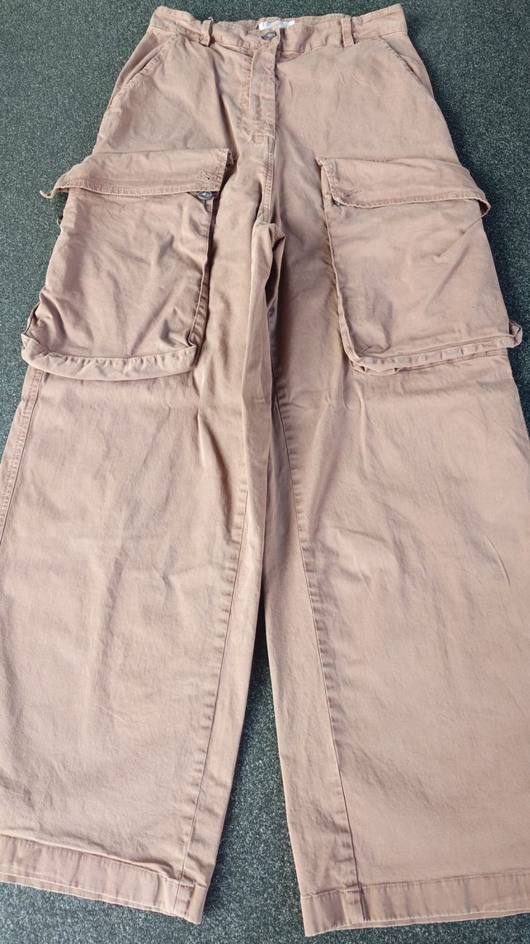 Pantalons: Cargohose Motel S – D'occasion à Riehen par markstre11