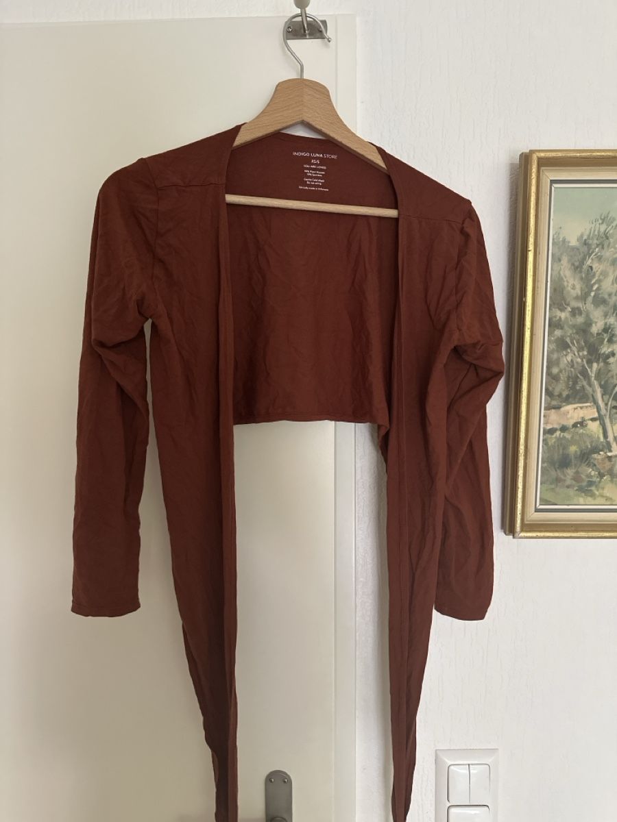 Top: Indigo Luna wrap top  – Usato da Confignon venduto da mel_9m6w 1