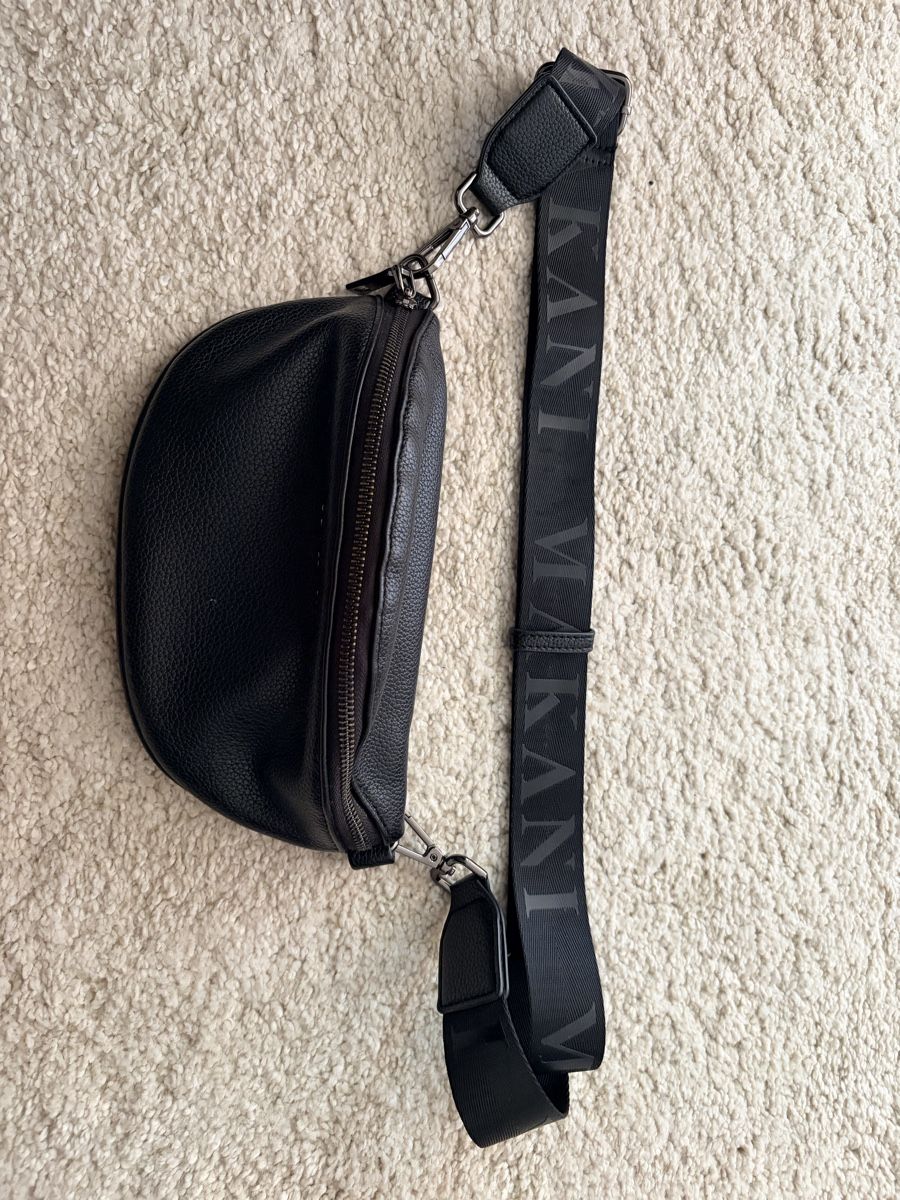 Taschen: Makani Tasche Black – Gebraucht aus Oberkirch LU von cor_y13 1