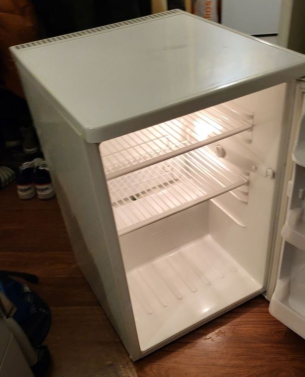 k-hlschrank-zanussi-tti-160-c-ohne-gefrierfach-kaufen-auf-ricardo