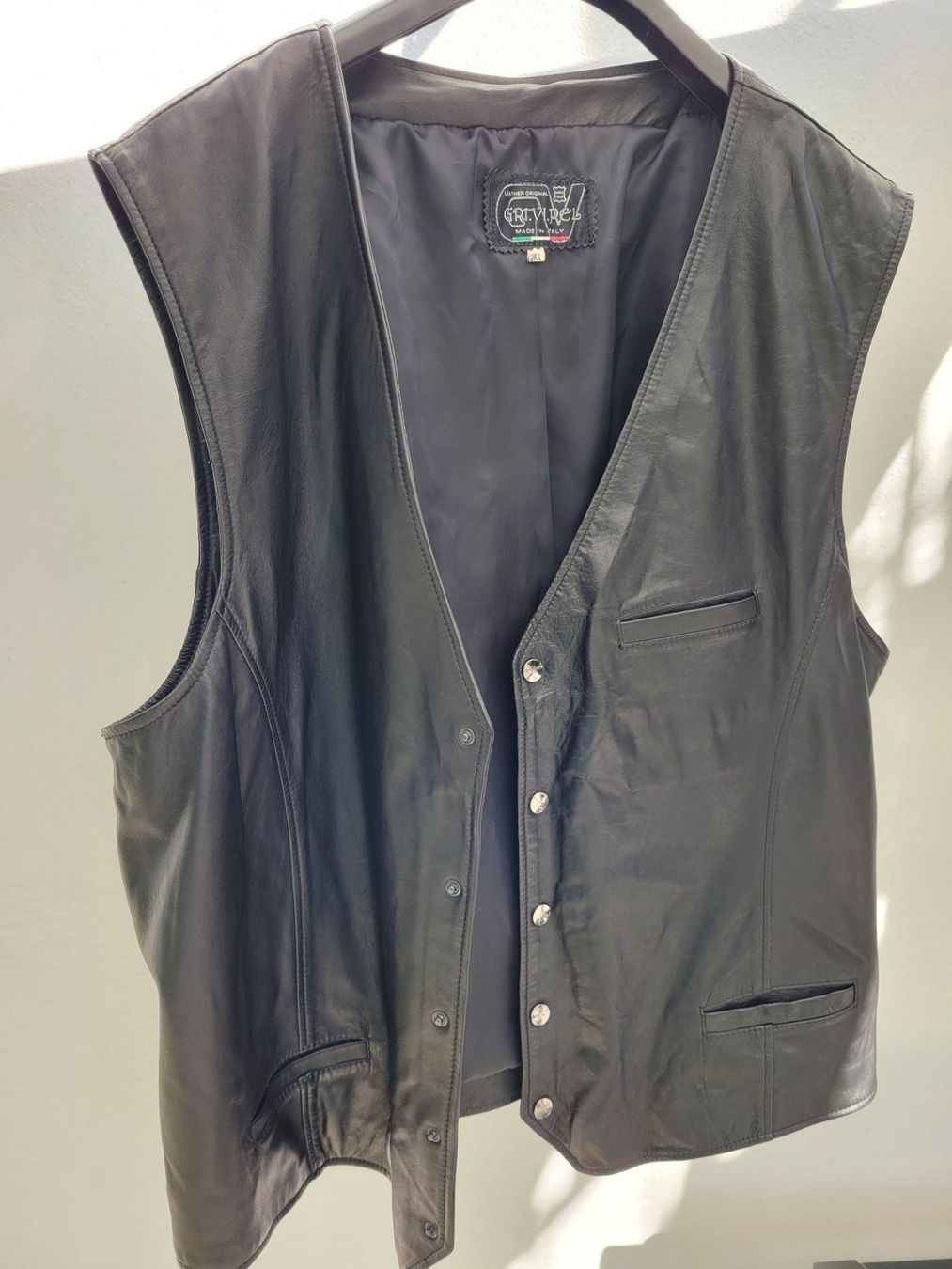 Gilet & Giacche: Leder Gilet – Nuovo (secondo la descrizione) da Balsthal venduto da Marche 4