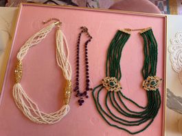 Lot de 3 colliers fantaisie, NEUFS