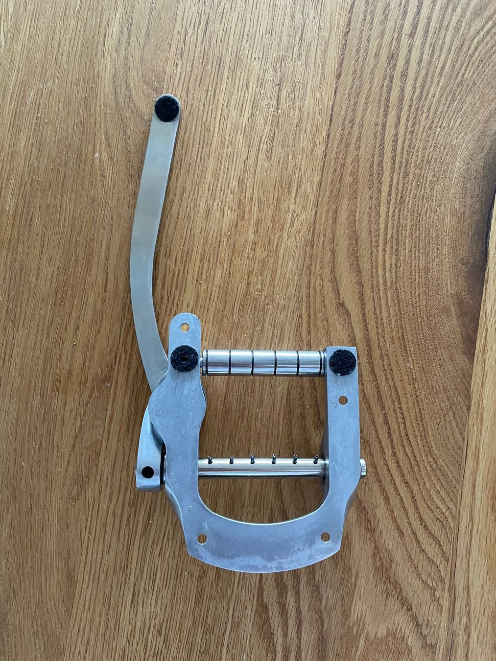 Instruments de musique: Bigsby B5 + Callaham front roller + main string shaft upgrad – D'occasion à Lutry par nicolagra 2