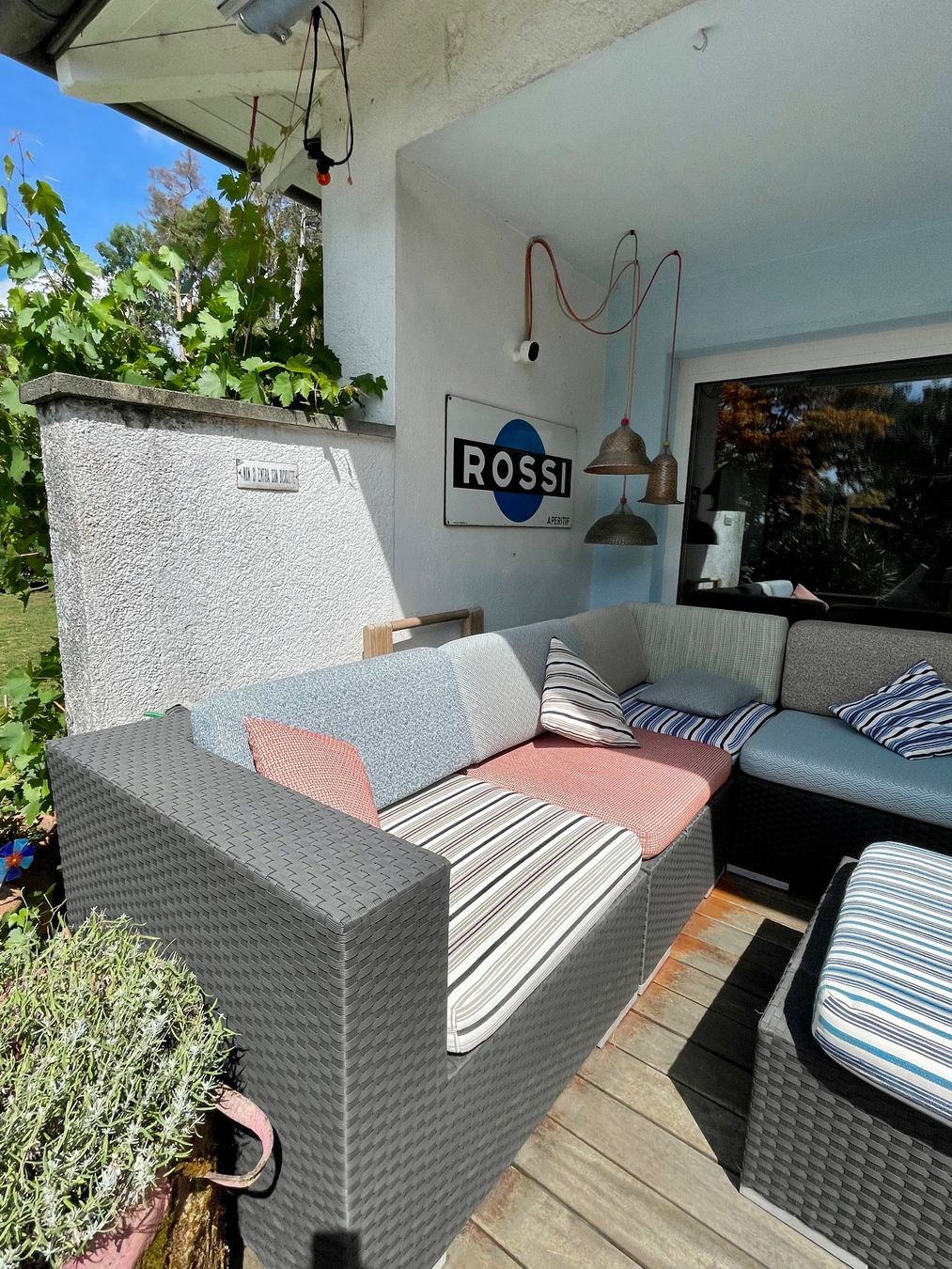 Sofas: Gartenlounge – Gebraucht aus Lufingen von Localhero 3