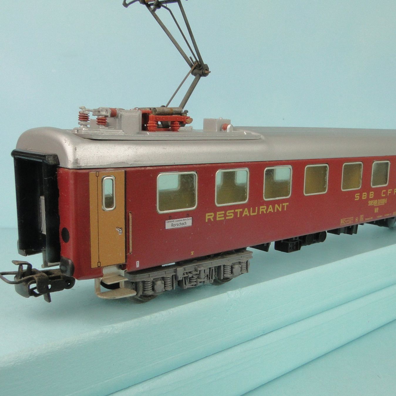 Märklin Modellini di ferrovie: Märklin 4060 SBB Restaurant Wagen, blech – Usato da Bülach venduto da cann11