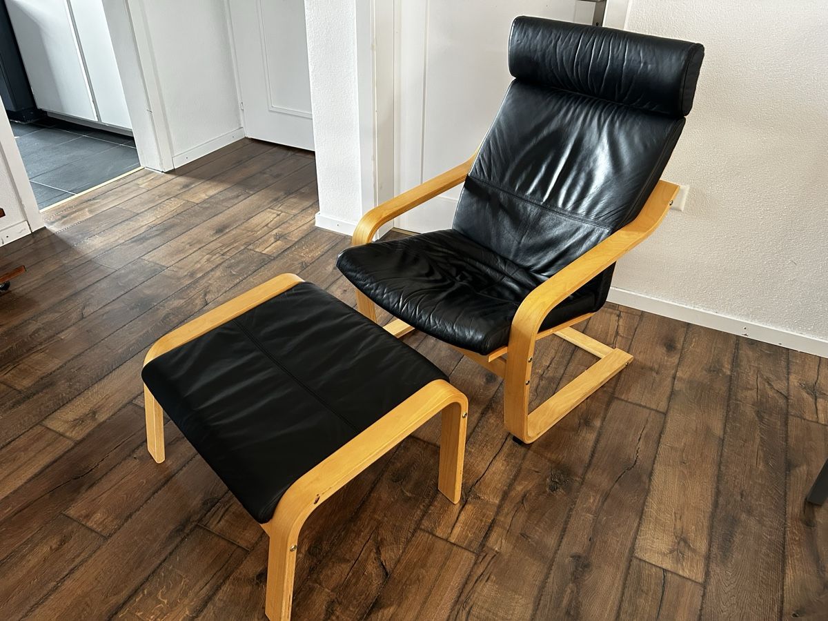 ikea-po-ng-sessel-mit-hocker-birke-leder-schwarz-gebraucht-in-urtenen