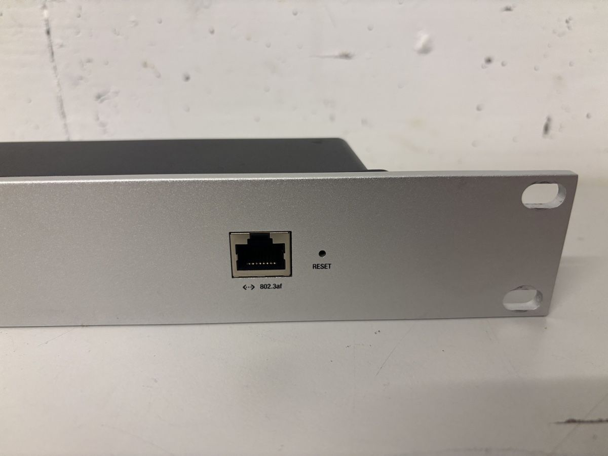 Ubiquiti Server: Ubiquiti Cloud Key G2 Rack Mount – Gebraucht aus Urdorf von Mammut44 2