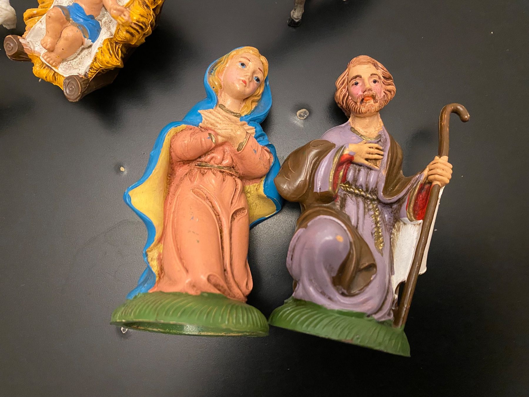 Toutes les décorations: Alte Krippenfiguren 6 Teilig – D'occasion à Buchrain par Sisi83 2