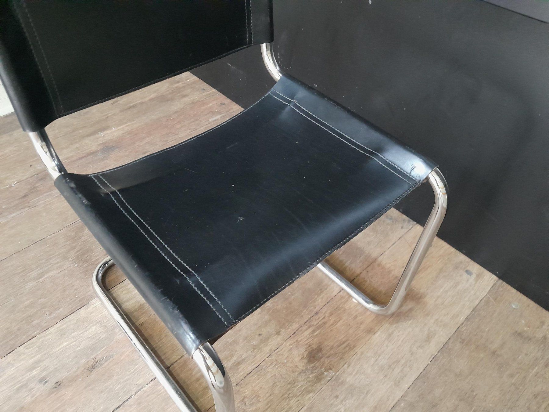 Chaises: Vintage Leder Freischwinger – D'occasion à Männedorf par Bel-view 5