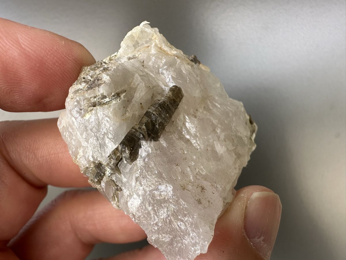 Mineralien & Heilsteine: Epidot Val Cavrein – Gebraucht aus Oberuzwil von Crystall0 2