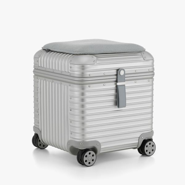 Vitra Hocker: VITRA x RIMOWA Stool Silver / Ice Blue Limited – Neu und originalverpackt aus Zürich von StarBurn