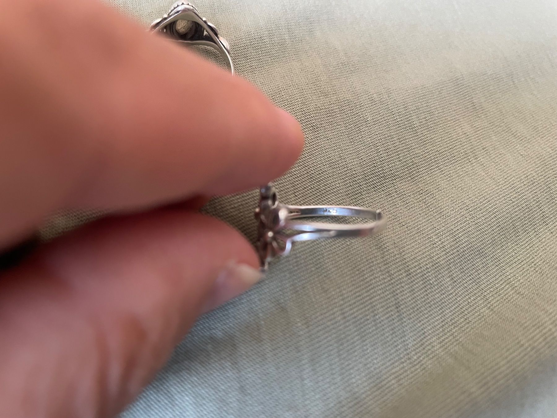 Ringe: Silberschmuck Ringe Blumen und Stein Groesse offen – Gebraucht aus Au TG von and_k8st 4