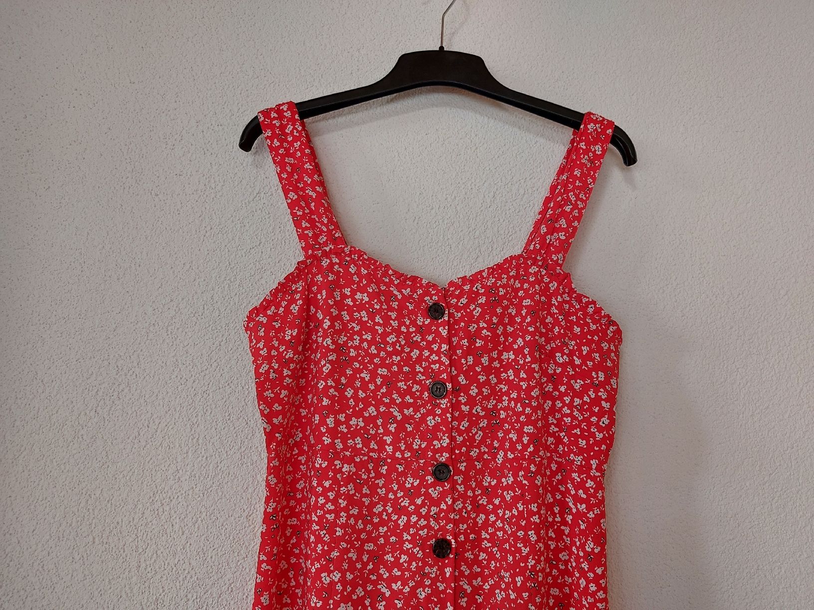 Kleider: Sommerkleid, Rot und geblümt  – Gebraucht aus Effingen von roe_7mb7 1