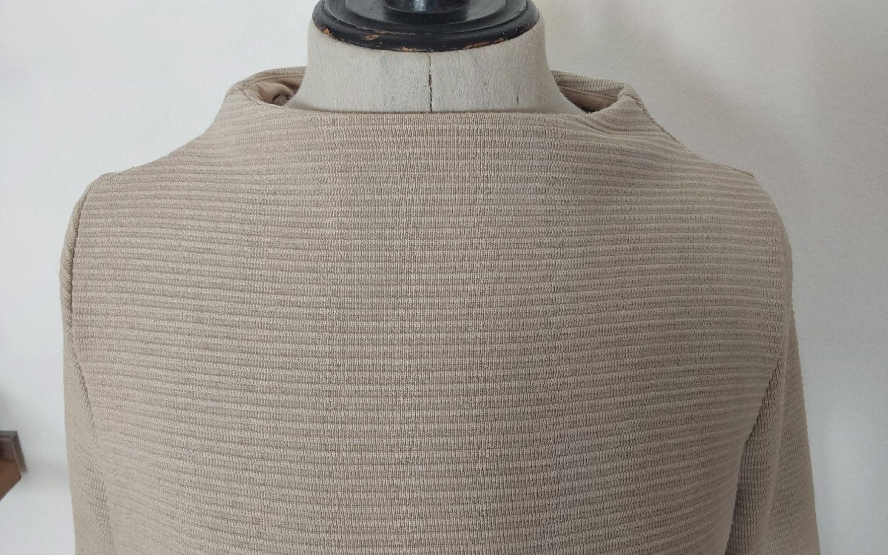 Opus Pulls & Sweat-shirts: Pullover opus 38 beige – Neuf (Voir description) à Köniz par scopello12 1
