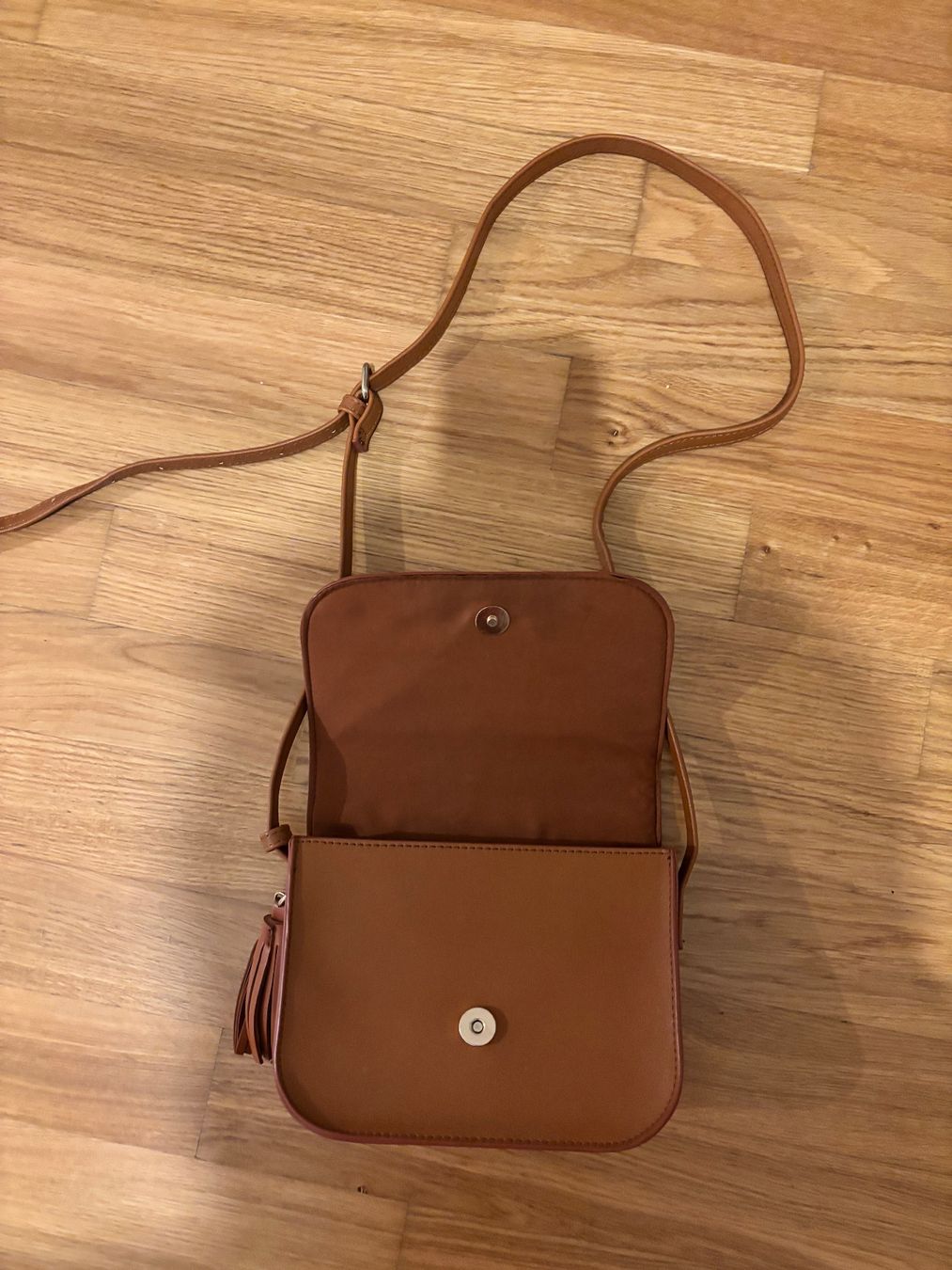 Altro in  Abbigliamento & Accessori: Sac en bandoulière – Usato da Lausanne venduto da Mbama23 3