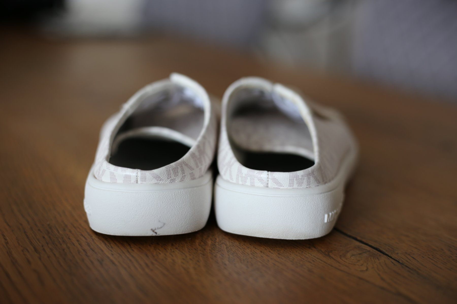 Michael Kors Scarpe da donna: Weisse Michael Kors Damen Sneaker Grösse 36 – Usato da Ruswil venduto da deb_w5rv 4