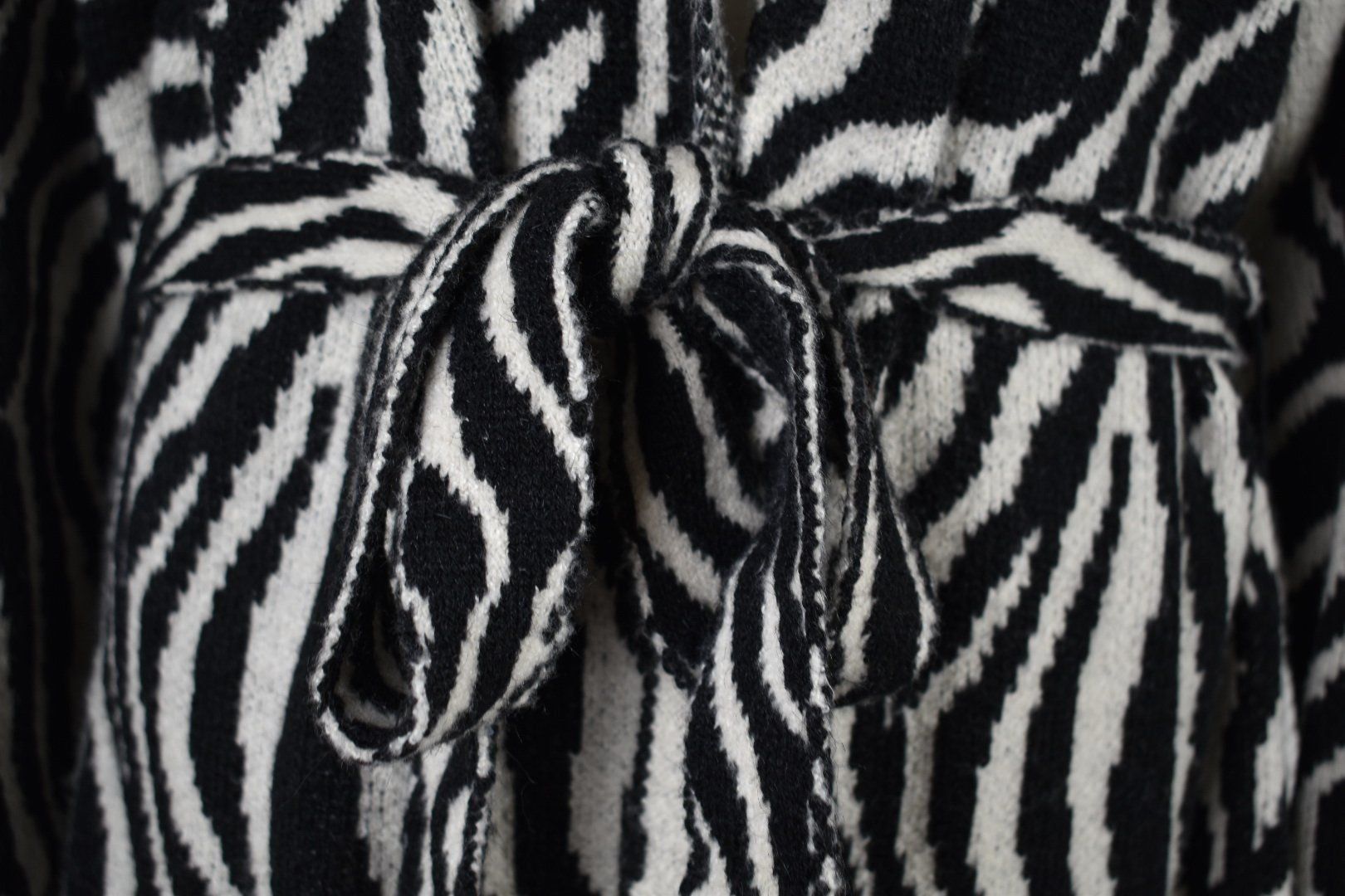 Guess Giacche: Guess Strickjacke Gr.L neuwertig – Nuovo (secondo la descrizione) da Nürensdorf venduto da 2ND_STORY 6