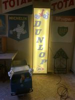 Dunlop Leuchtreklame beleuchtet guter Zustand ca 50 Jahre