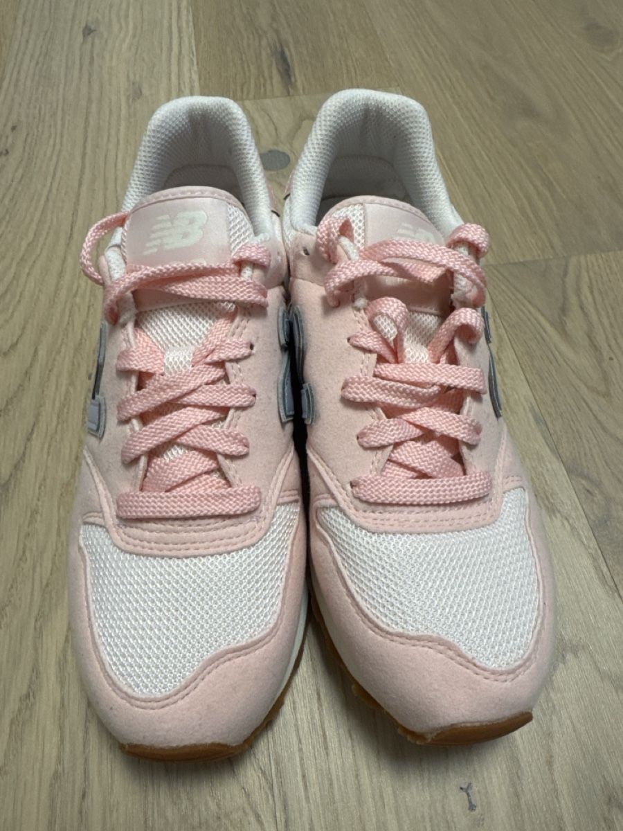 New Balance Scarpe per ragazze: New Balance Turnschuhe Gr. 36 – Usato da Zürich venduto da SGenge 1
