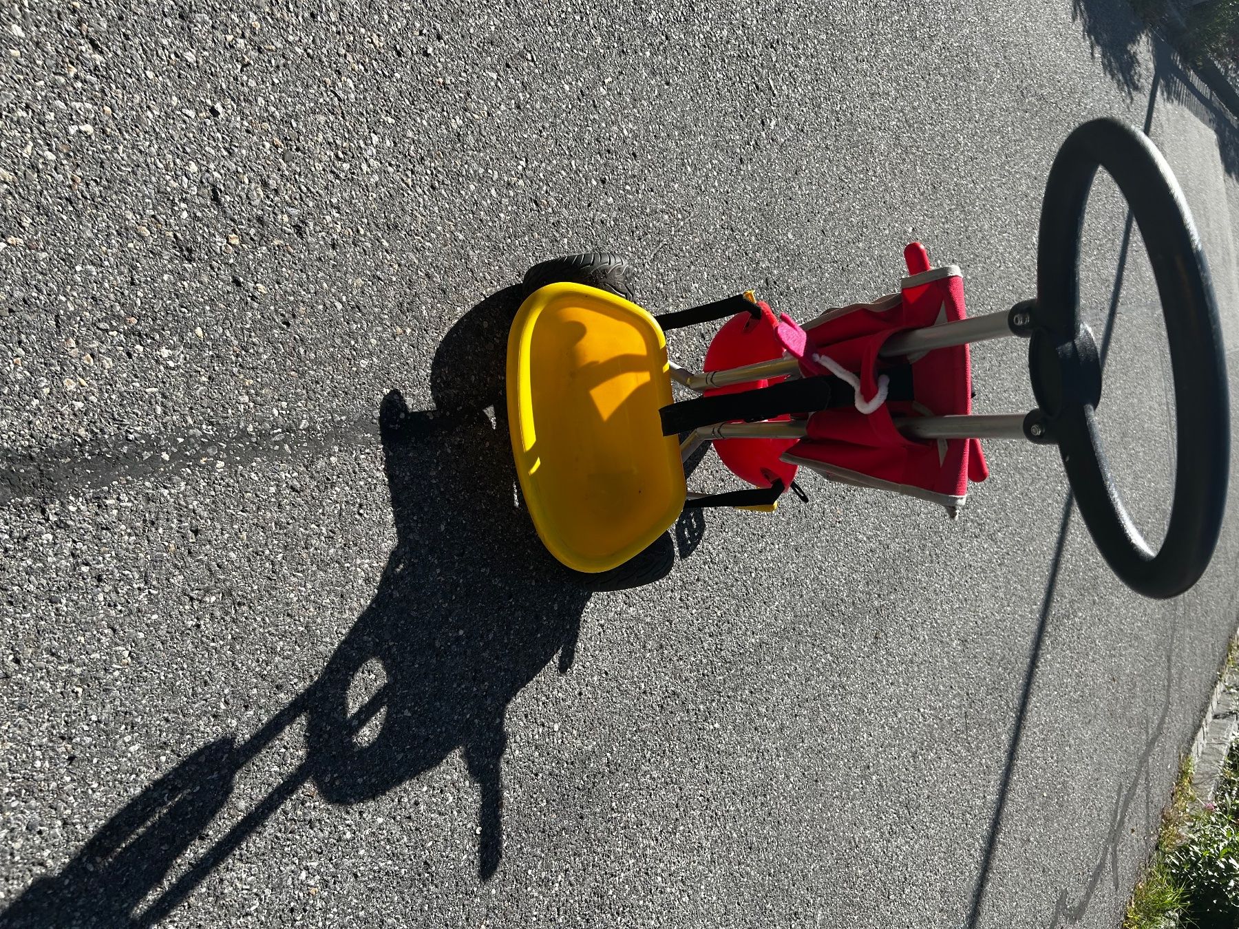 Véhicules pour enfants: Dreirad mit Lenkgriff – D'occasion à Chur par spegnas92 5