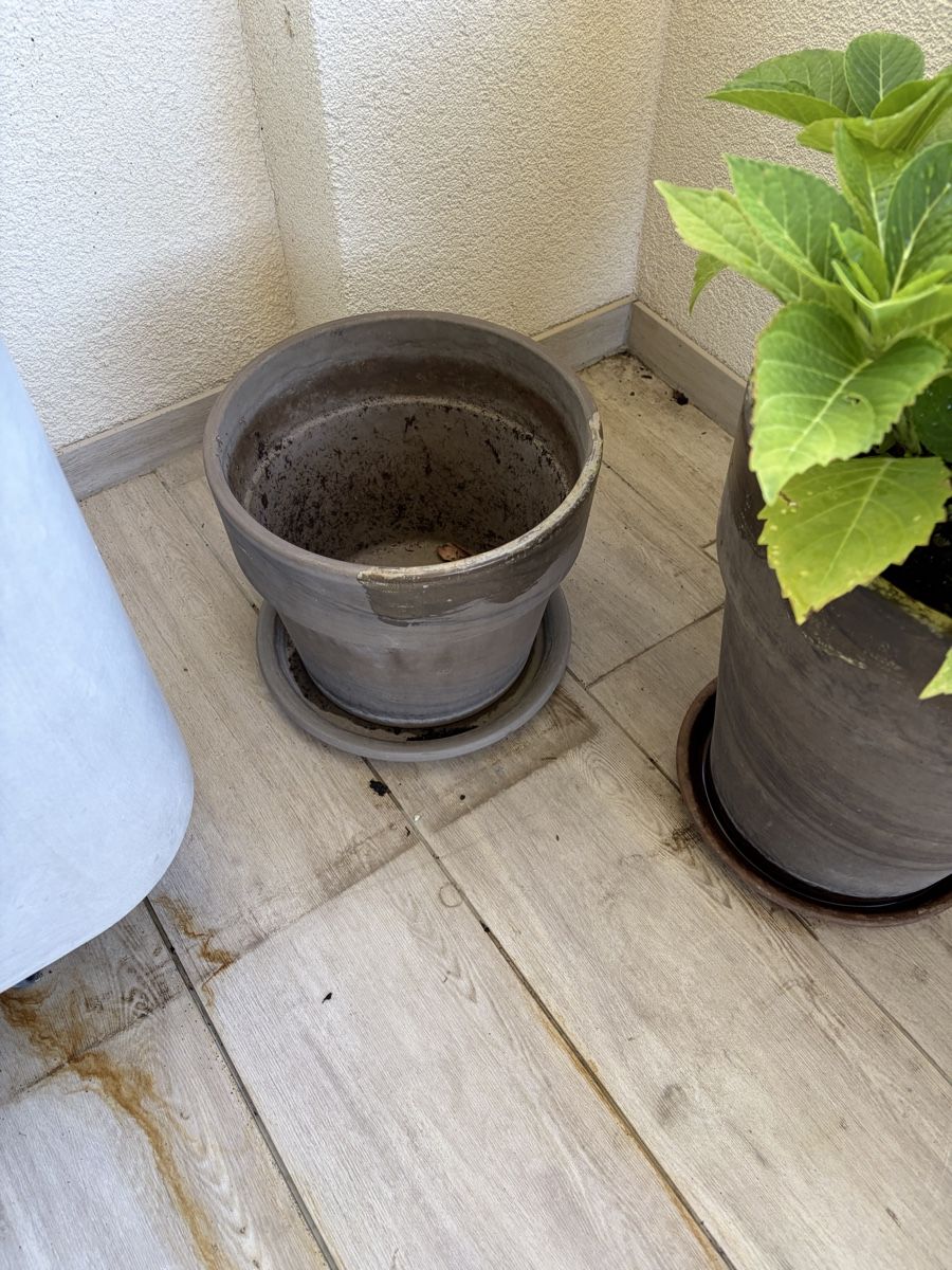 Vasi per fiori: 2 ceramic brown plant pots – Usato da Münchenstein venduto da ArleneLM