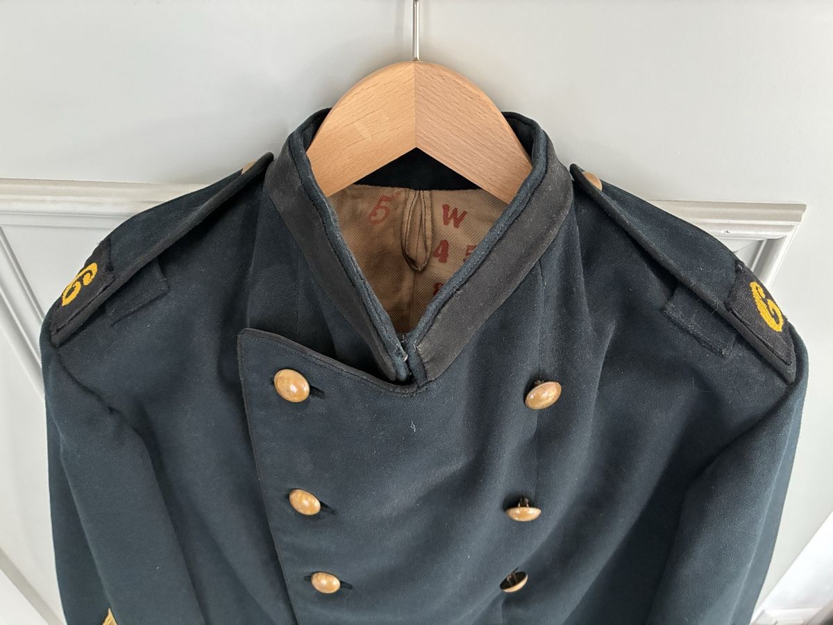 Schweizer Armee Uniformen: Uniform Feldweibel 1898 – Gebraucht aus Gutenswil von Antiques77 1