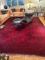 Orientteppich rot schwarz mit Gebrauchsspuren gross
