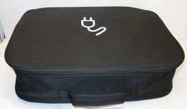 Porsche mobile Charger Plus Station 9j1971675bb