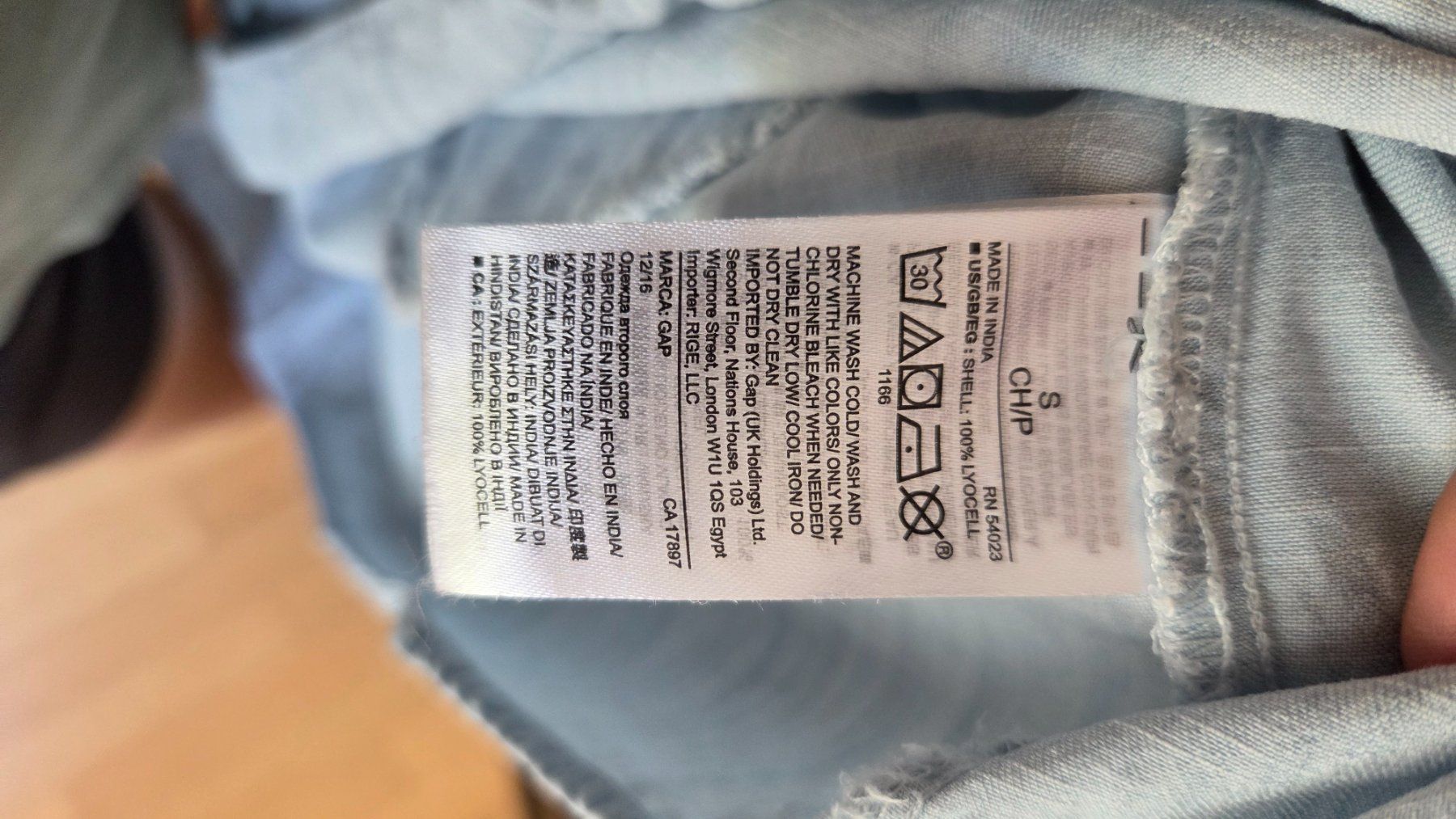 Gap Vestiti: GAP Dress Jeans, S – Usato da Fislisbach venduto da Maieriisli25 3