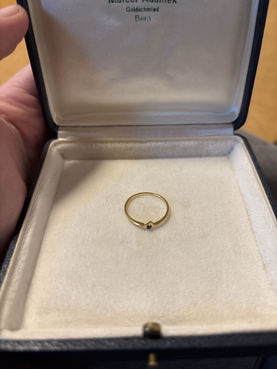 Anelli: Feiner Vergoldeter Ring aus Silber mit Stein, Grösse 54, – Nuovo e nell'imballaggio originale da Köniz venduto da Vamp-Wer