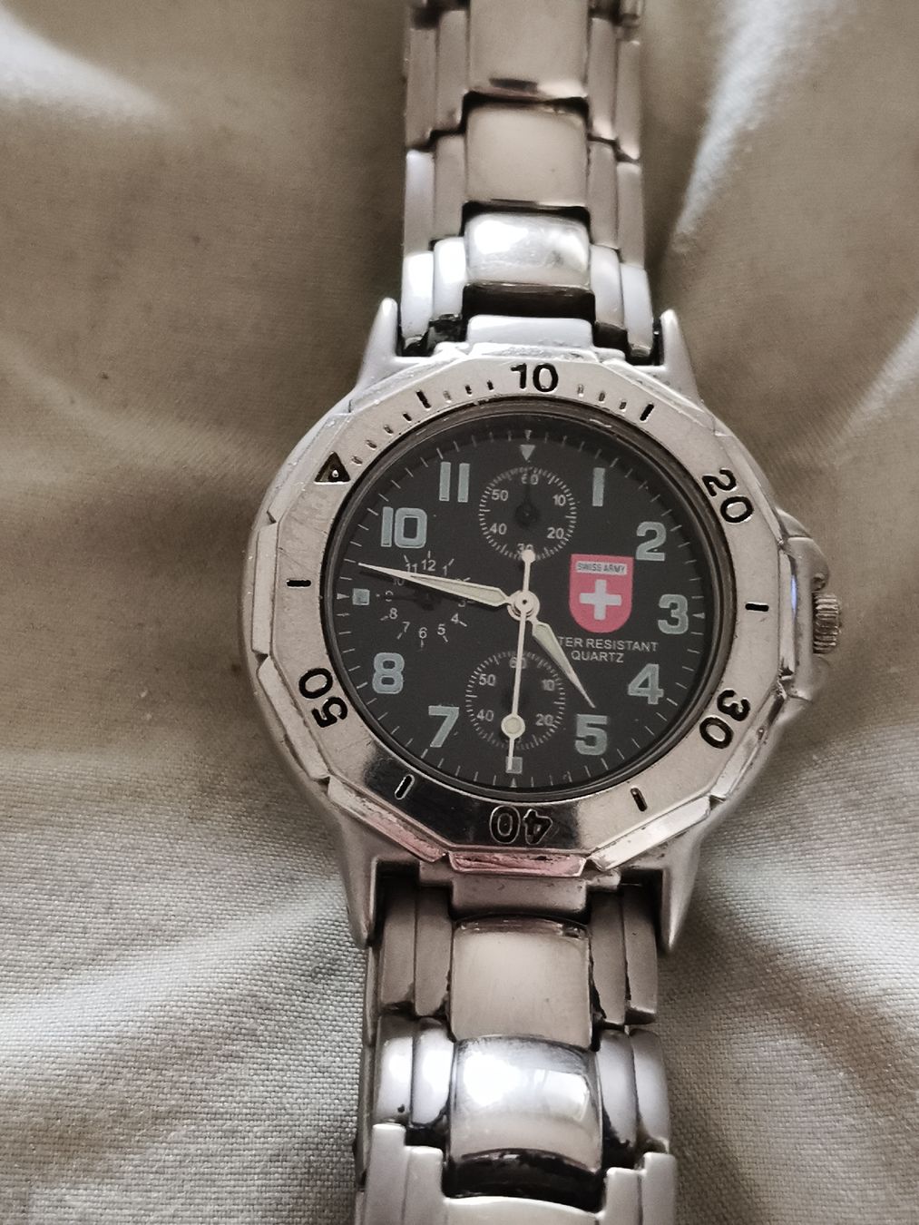 Swiss Uhren: SwissArmy Chronograph, läuft – Gebraucht aus Glattbrugg von Vintagetime-Ch 2